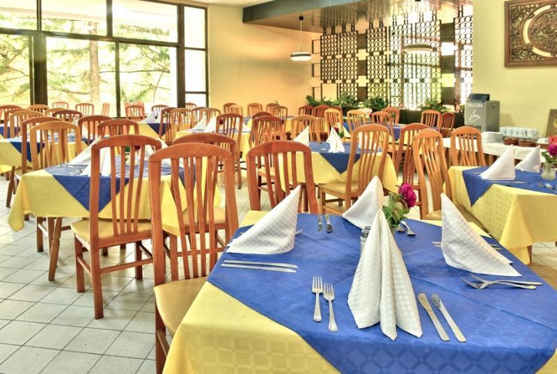 Althea Hotel Albena Extérieur photo